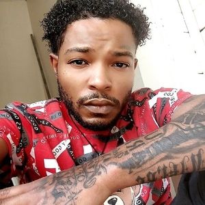 Meet your Posher, Lorenzo